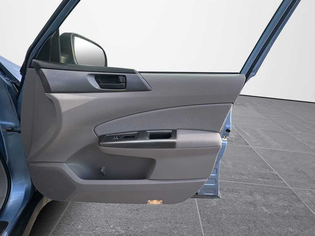 Used 2012 Subaru Forester 2.5X image 35