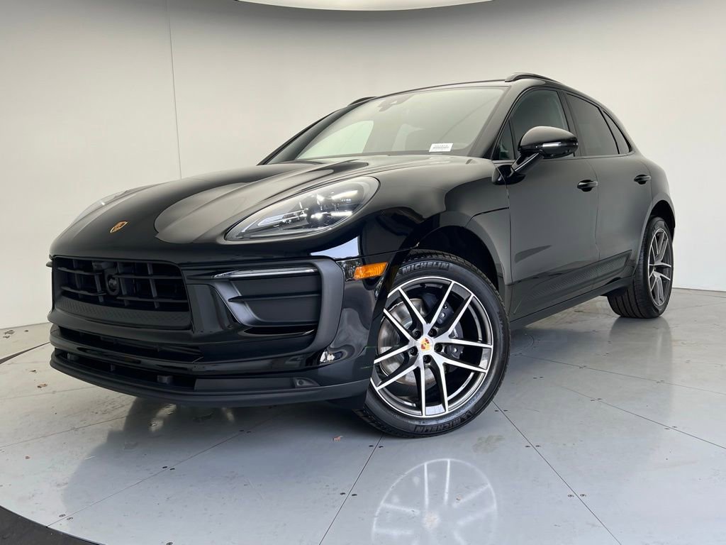 New 2026 Porsche Macan image 1