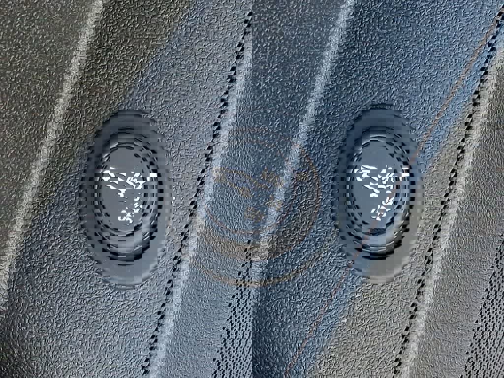 Used 2018 Chevrolet Equinox LT image 26