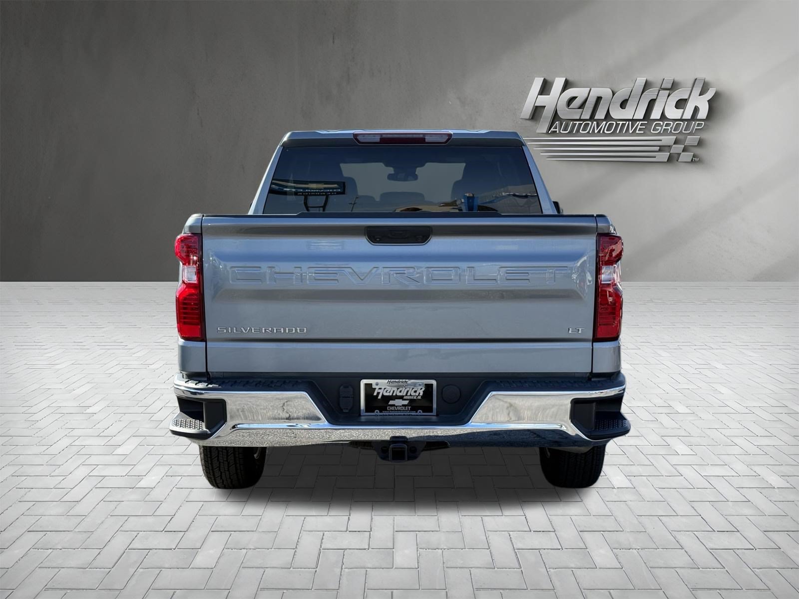 Used 2023 Chevrolet Silverado 1500 LT AWD/4WD image 10