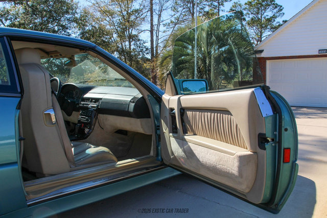 Used 1995 Mercedes-Benz SL 320 image 31