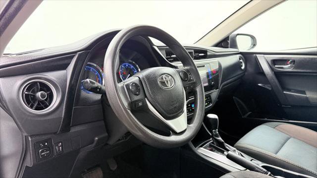 Used 2019 Toyota Corolla LE FWD image 24