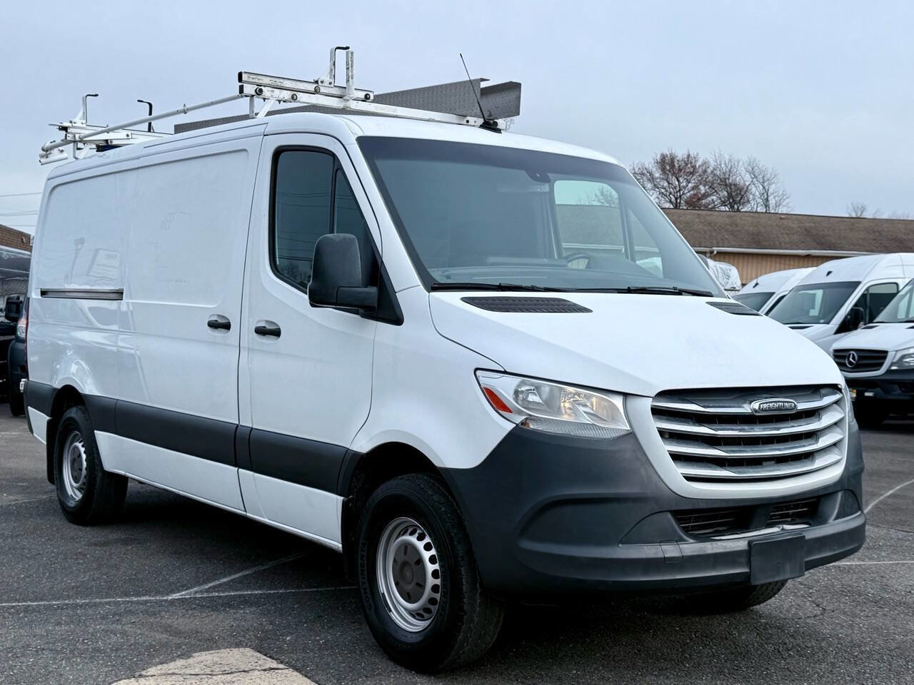 Used 2019 Freightliner Sprinter 2500 image 3