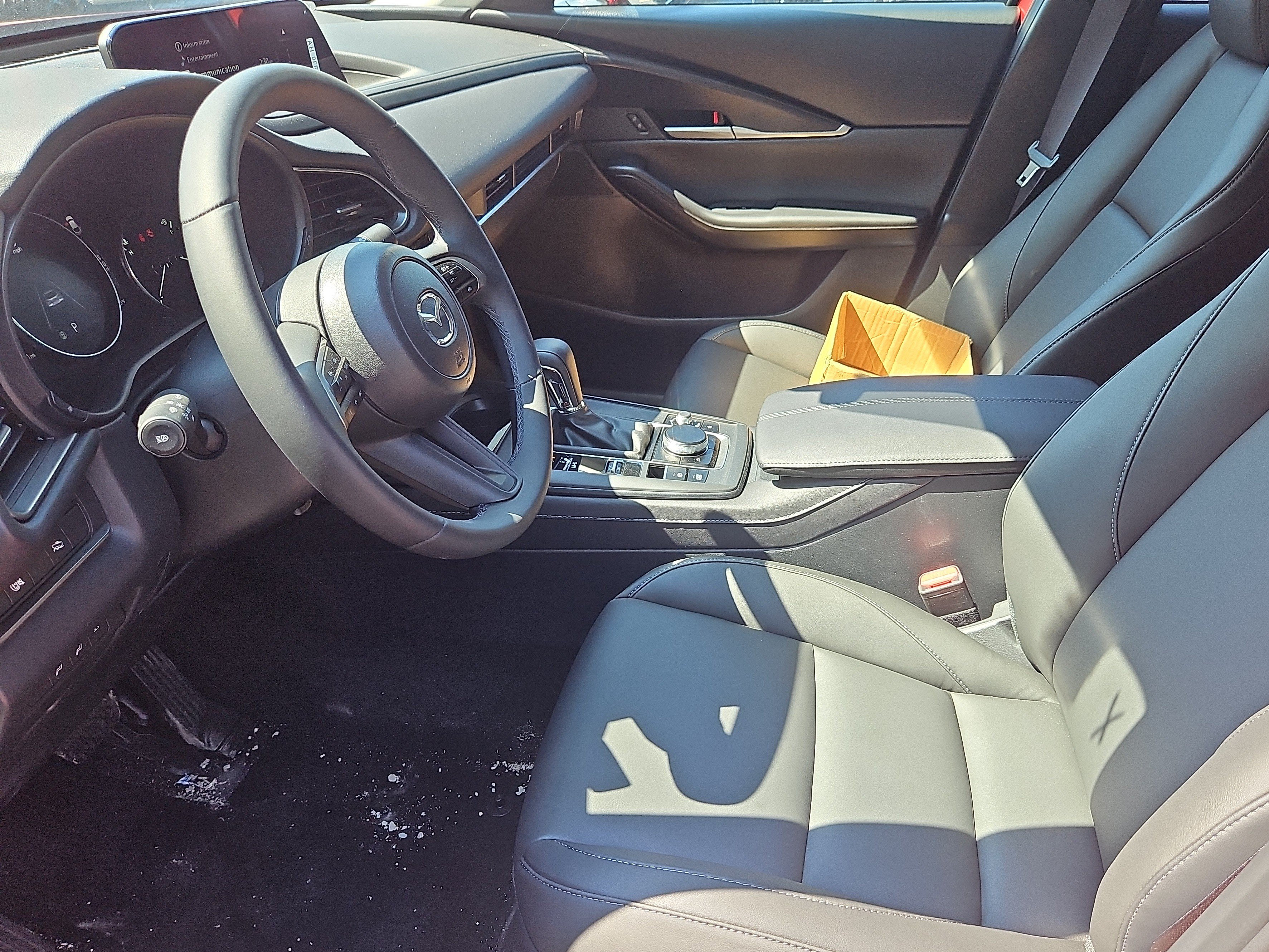 New 2026 MAZDA CX-30 AWD 2.5 S w/ Select Sport Pkg image 16