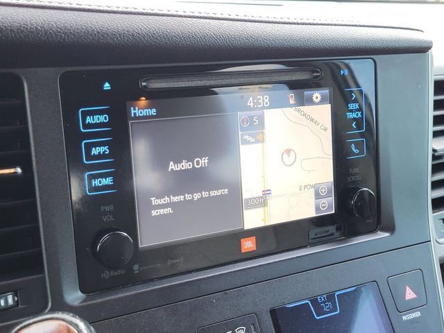 Used 2017 Toyota Sienna Limited Premium image 16