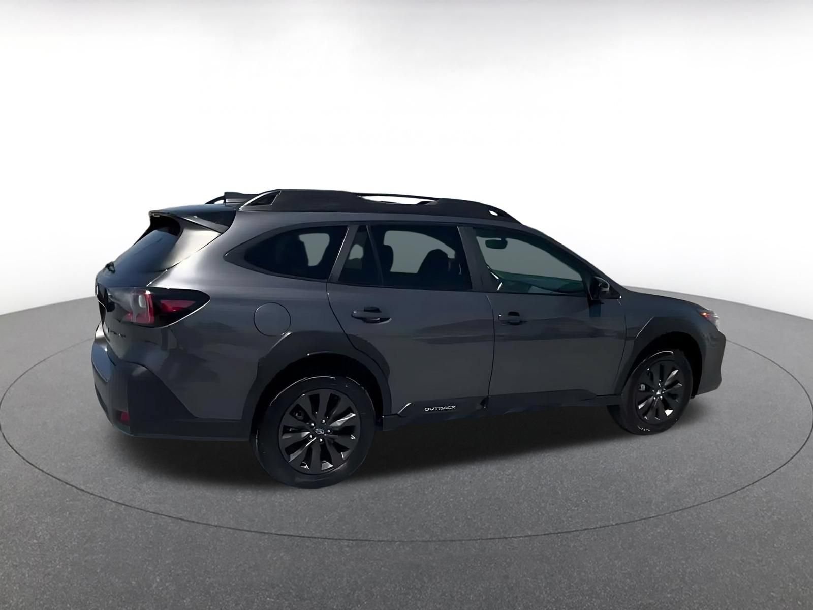 Used 2025 Subaru Outback Onyx Edition AWD/4WD image 14
