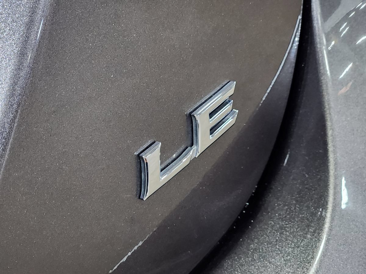 Used 2022 Toyota Camry LE FWD image 26