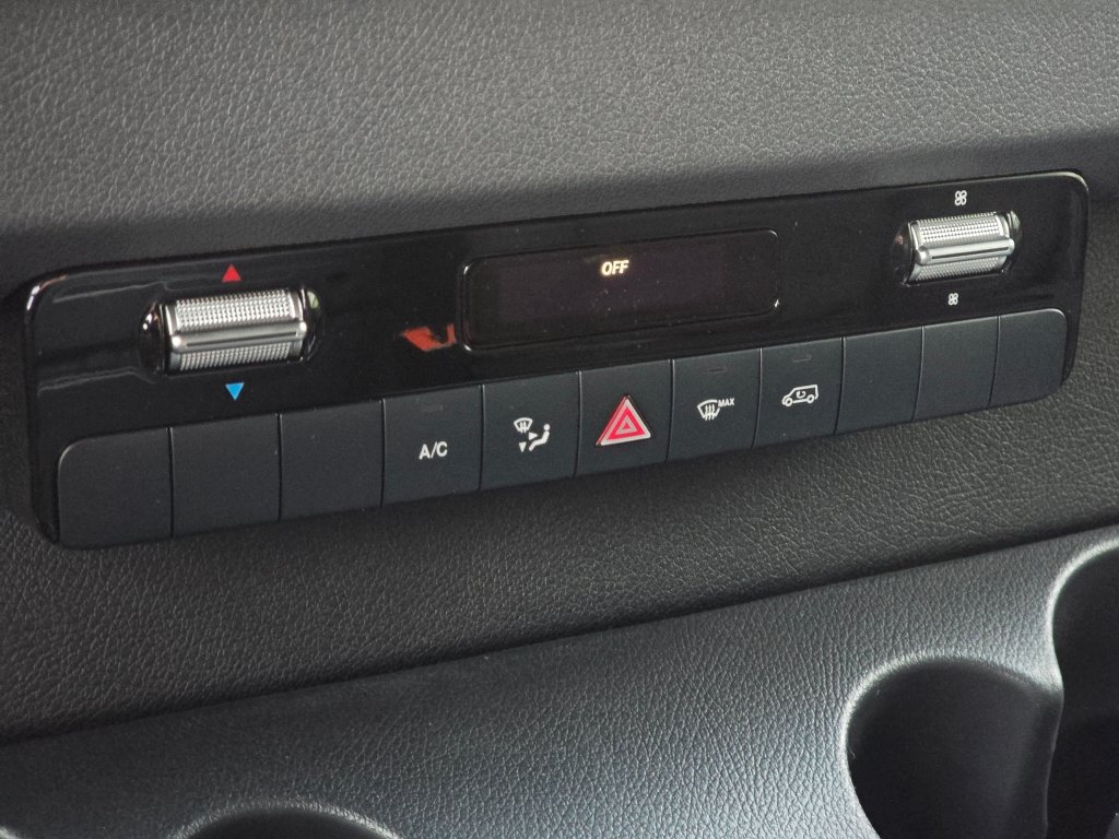 New 2026 Mercedes-Benz Sprinter 2500 image 37