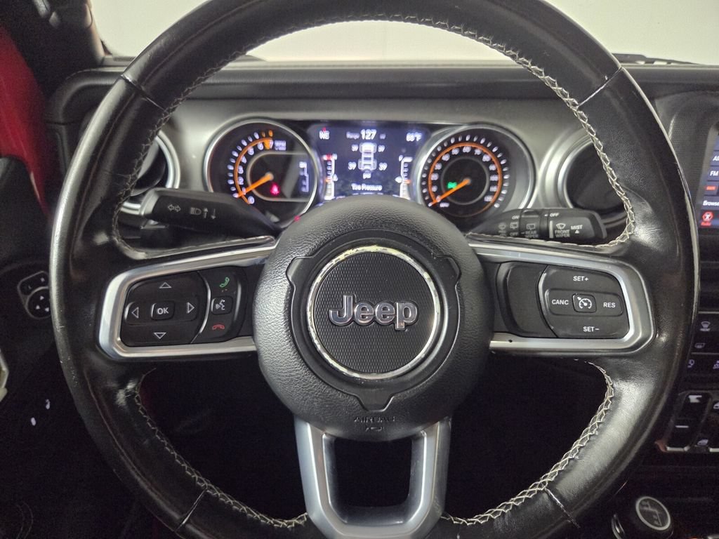 Used 2021 Jeep Wrangler Unlimited Sahara AWD/4WD image 17