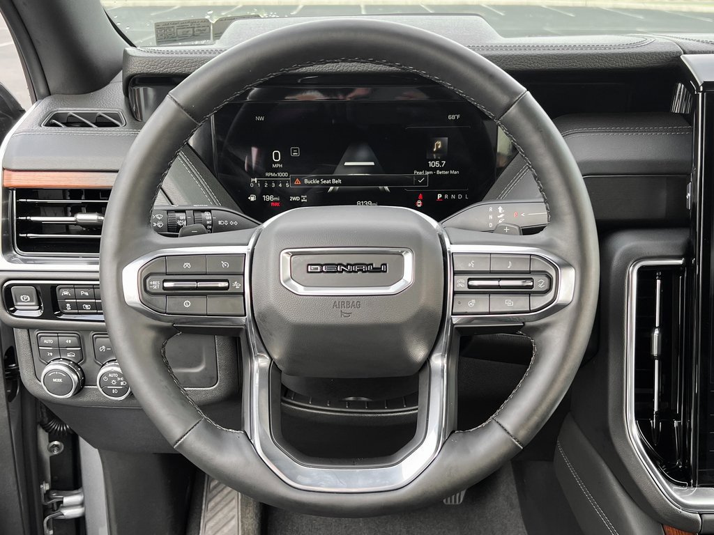 Used 2025 GMC Yukon Denali image 28