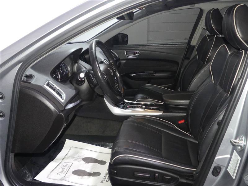 Used 2018 Acura TLX w/ Technology Package FWD image 18