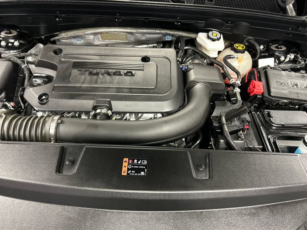 Used 2023 Buick Envision Essence FWD image 26