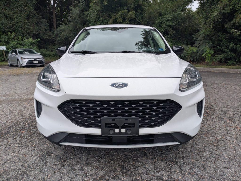 Used 2020 Ford Escape SE Sport FWD image 9