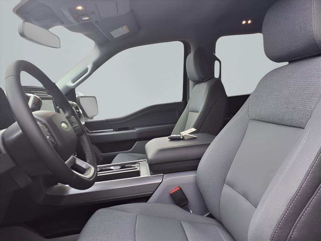 New 2025 Ford F150 XLT w/ Equipment Group 302A MID image 15