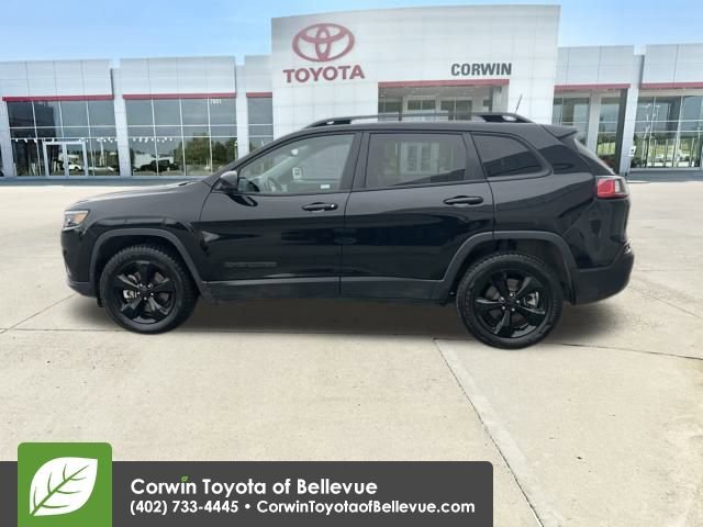 Used 2019 Jeep Cherokee Latitude Plus image 2