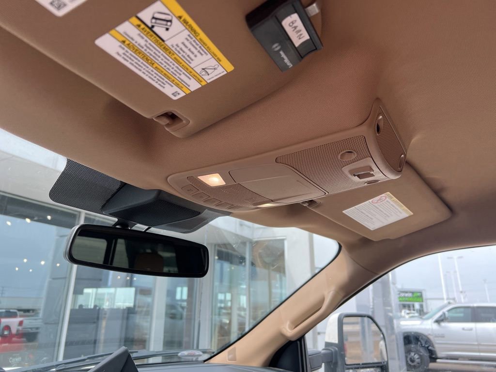 Used 2022 Ford F250 Lariat AWD/4WD image 14
