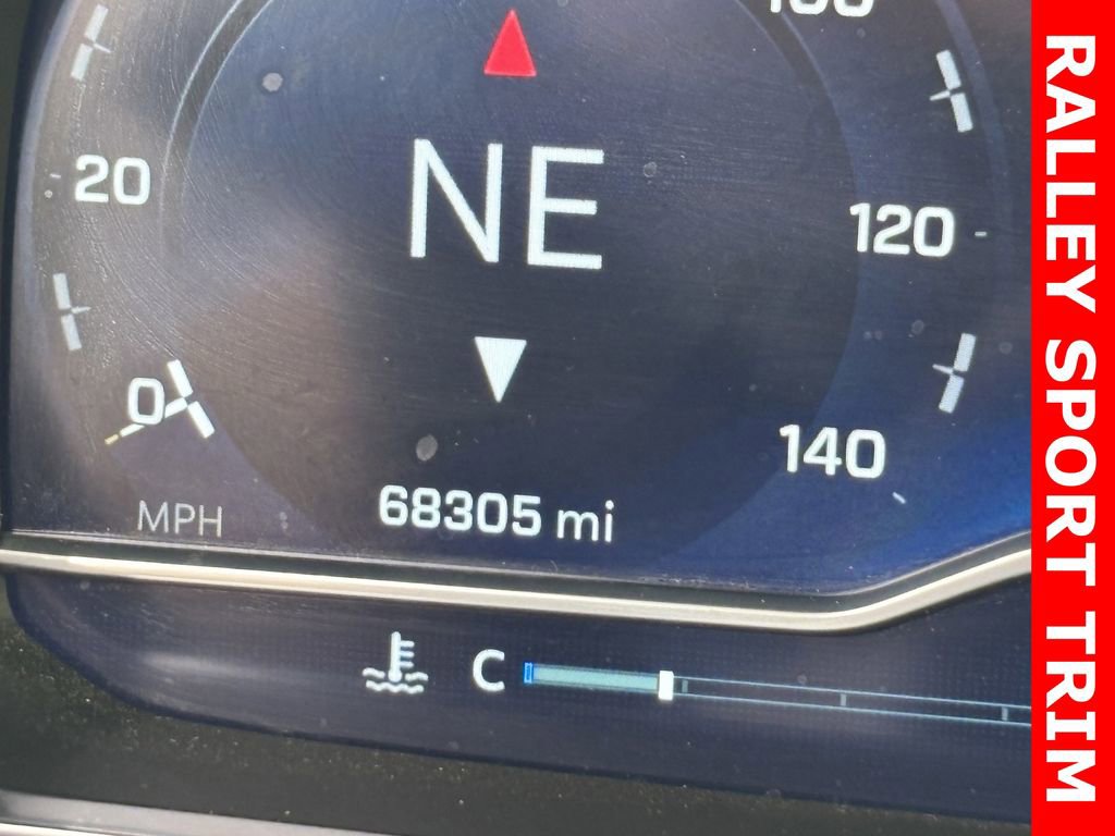 Used 2023 Chevrolet Suburban RST w/ Luxury Package image 12