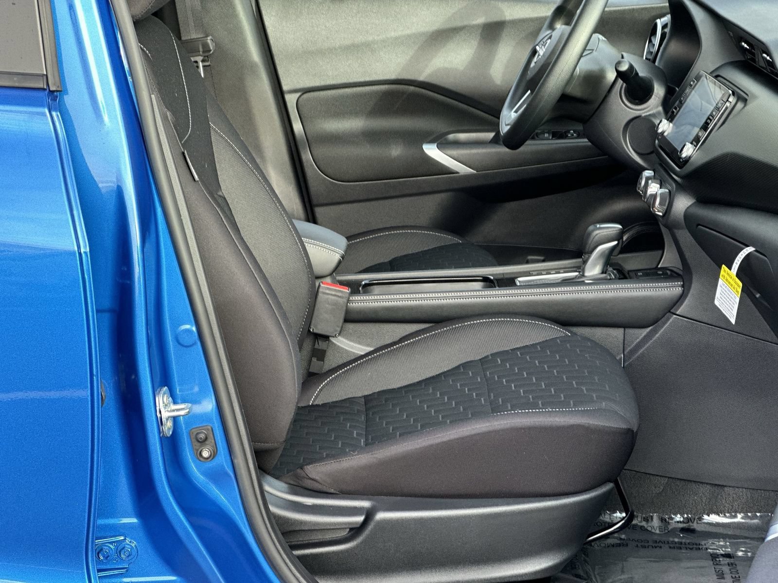 Certified 2024 Nissan Kicks SV FWD image 18
