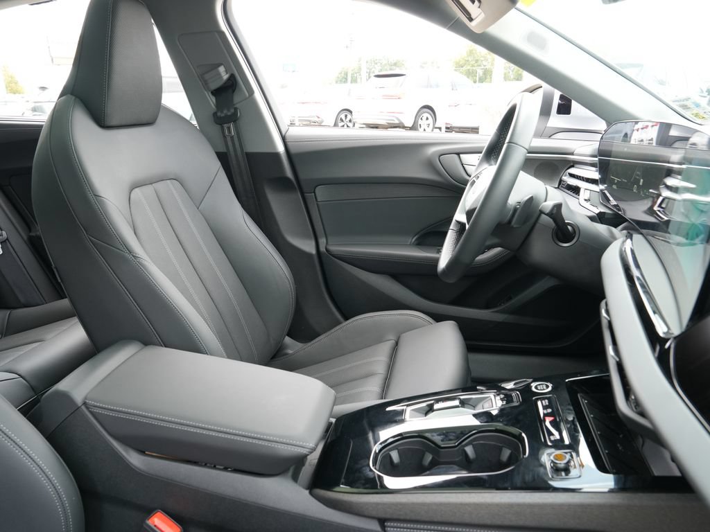 Used 2025 Audi A5 2.0T Premium w/ 19" Wheel Package AWD/4WD image 16