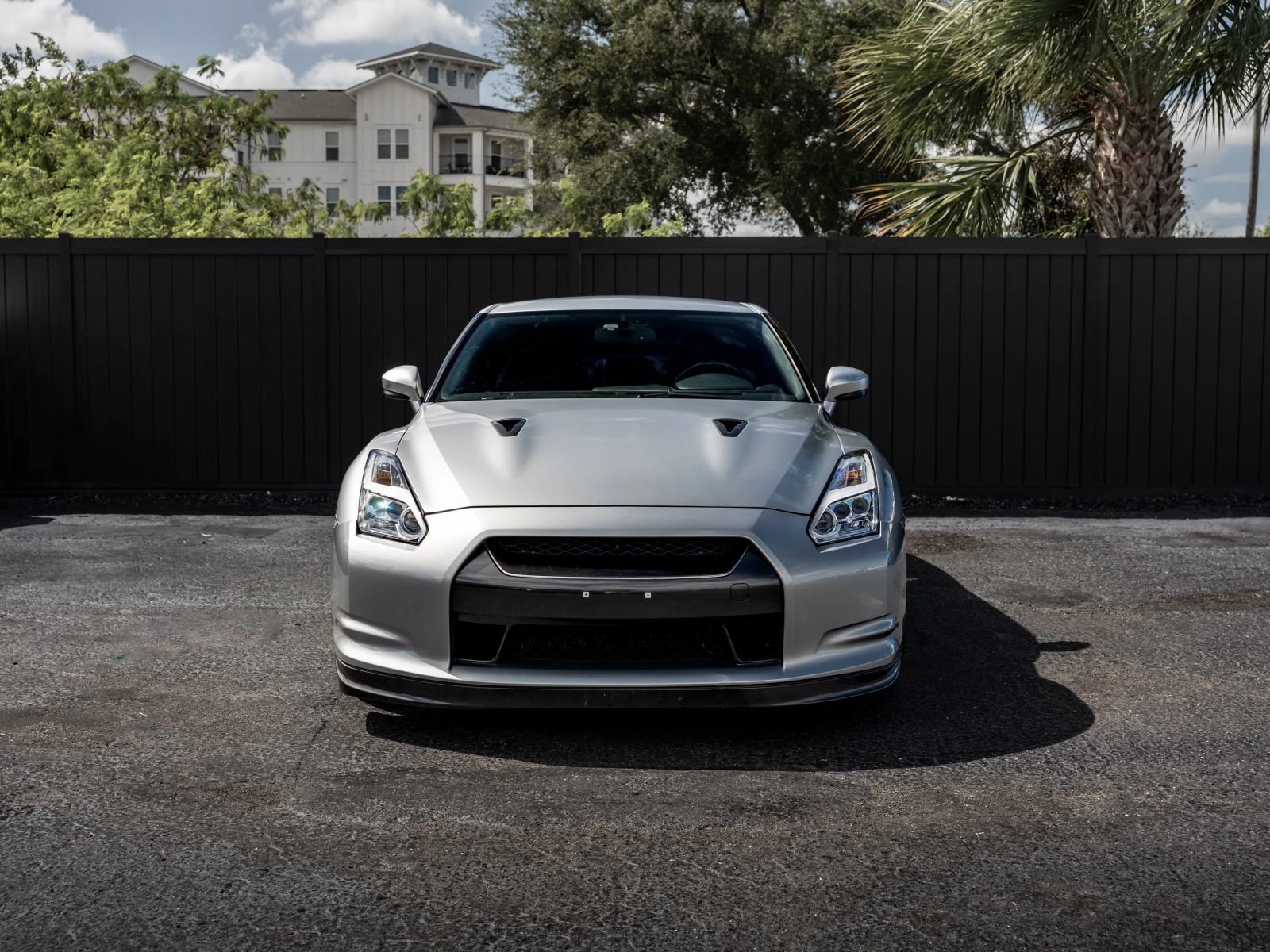 Used 2009 Nissan GT-R Premium AWD/4WD image 9