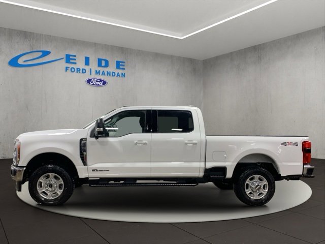 New 2026 Ford F350 XLT w/ XLT Premium Package image 4