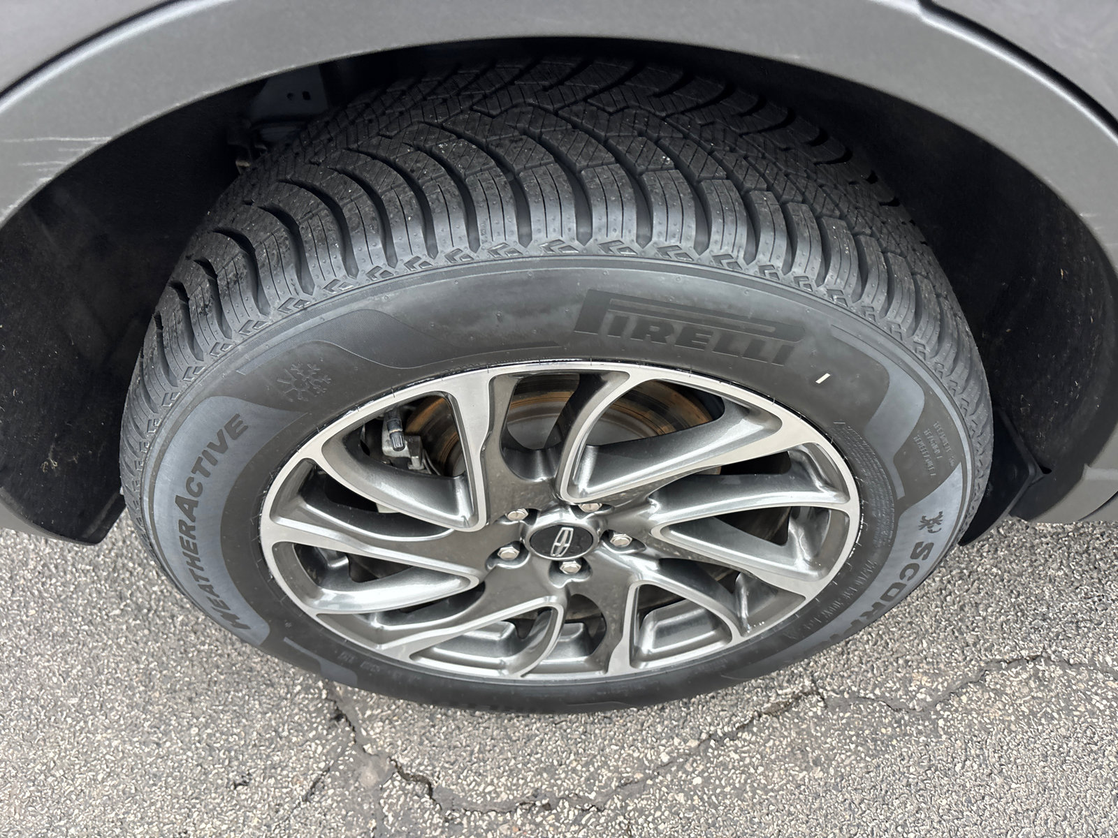 Used 2022 Lincoln Corsair FWD image 10