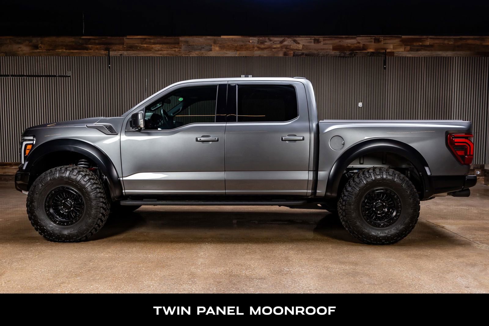 Used 2025 Ford F150 Raptor w/ Equipment Group 803A Raptor R image 6