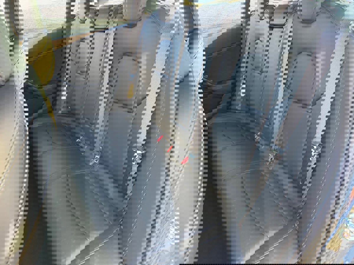 Used 2017 Tesla Model 3 Long Range image 18