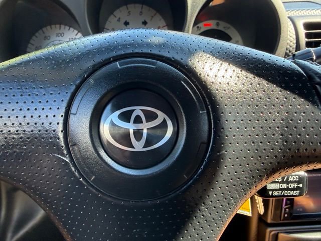 Used 2003 Toyota MR2 RWD image 34