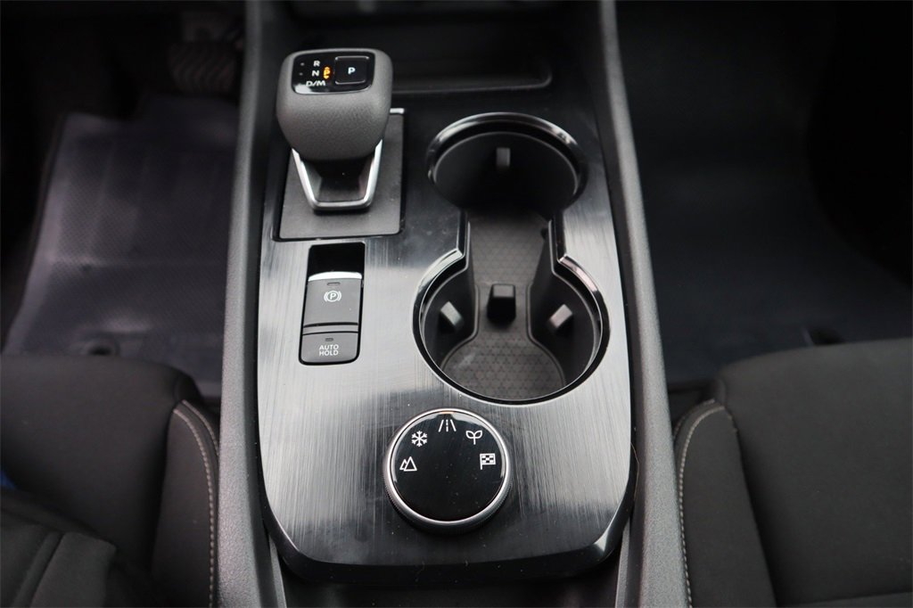 Certified 2025 Nissan Rogue S image 21