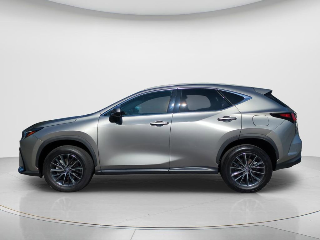 Used 2024 Lexus NX 250 FWD image 8