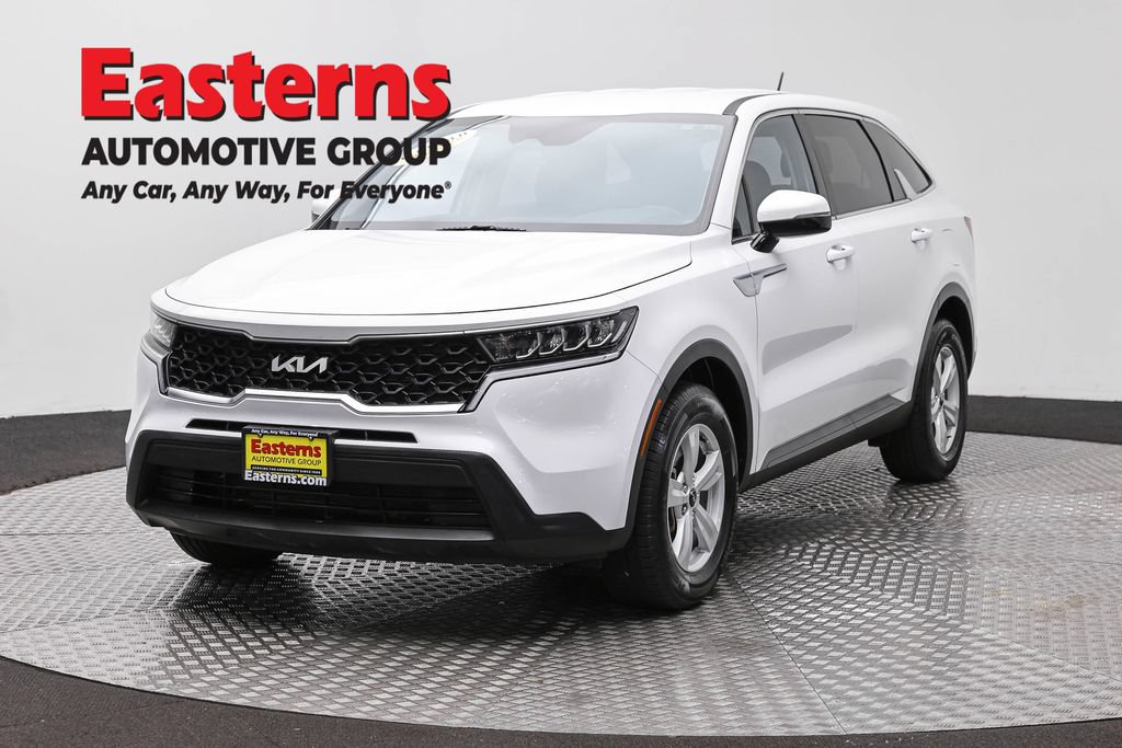 Used 2023 Kia Sorento LX