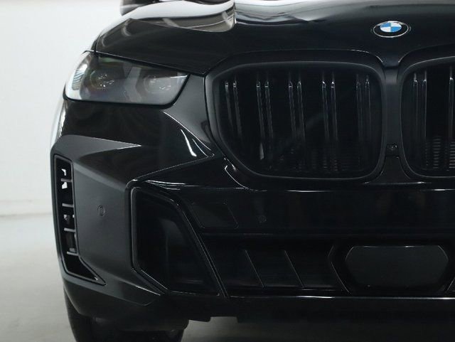 Used 2025 BMW X5 M60i AWD/4WD image 7