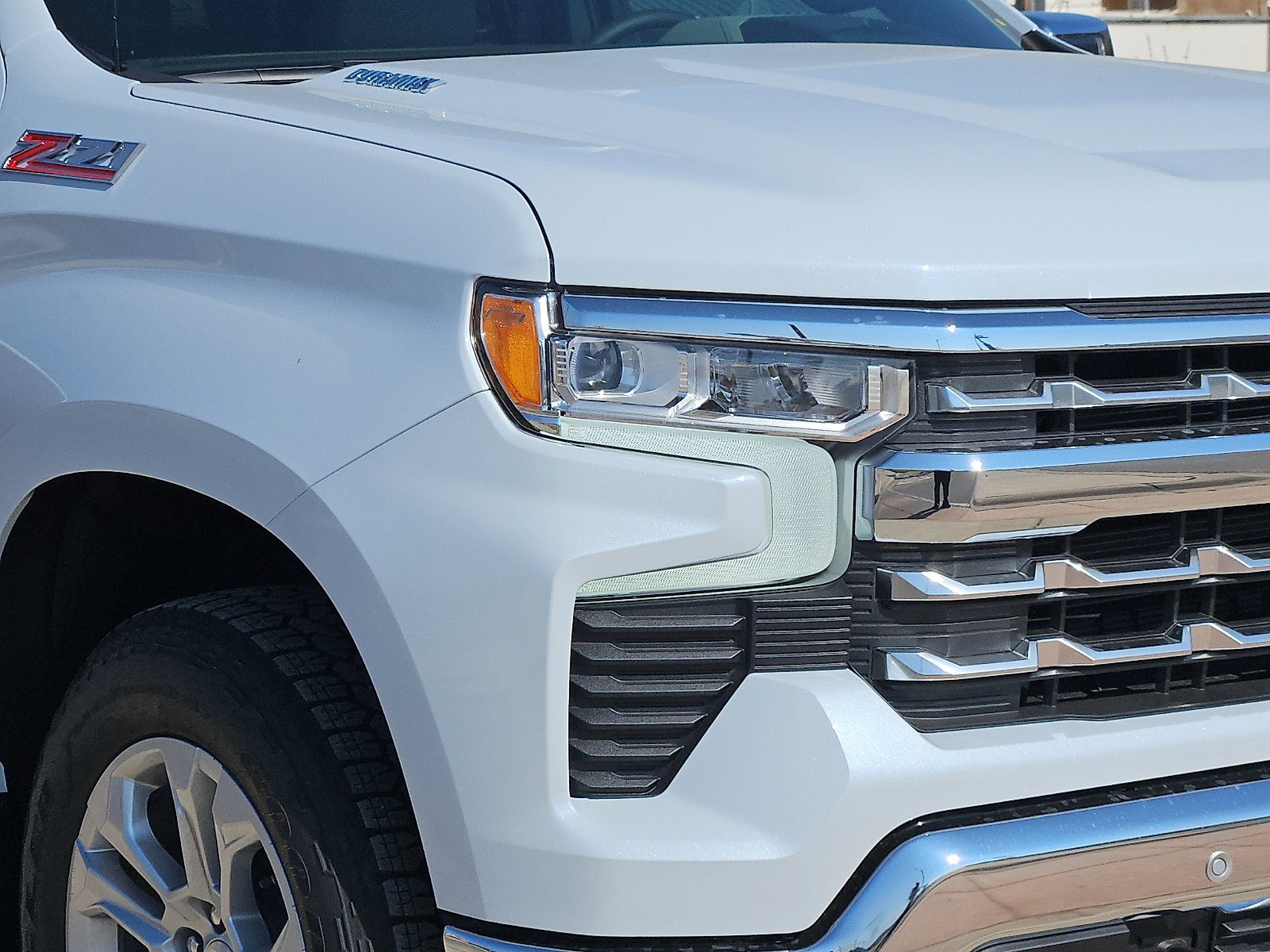 New 2026 Chevrolet Silverado 1500 LTZ w/ LTZ Premium Package AWD/4WD image 8