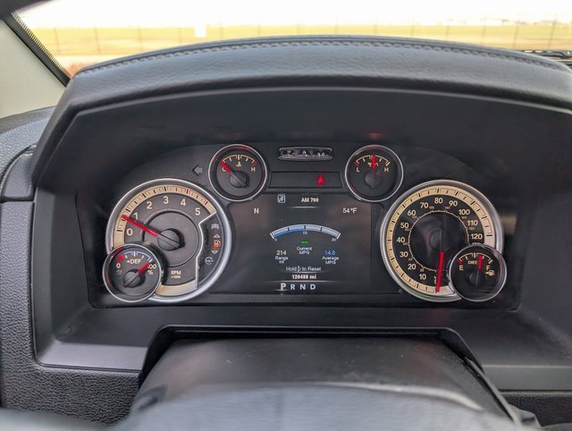 Used 2014 RAM 2500 Laramie w/ Convenience Group image 18