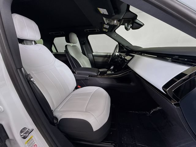 Certified 2025 Land Rover Range Rover Sport Dynamic SE AWD/4WD image 30