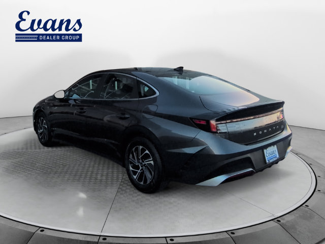 Used 2026 Hyundai Sonata Blue FWD image 4