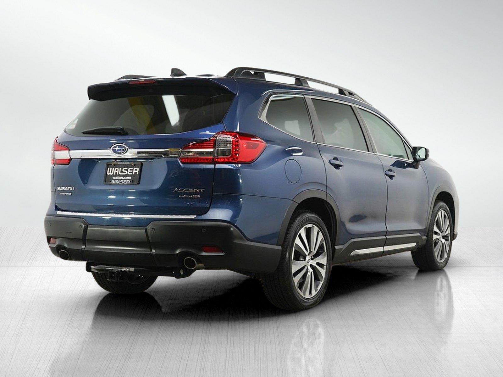 Used 2022 Subaru Ascent Limited image 5