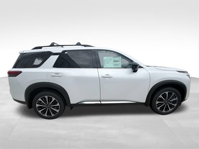 New 2026 Nissan Pathfinder Platinum AWD/4WD image 9