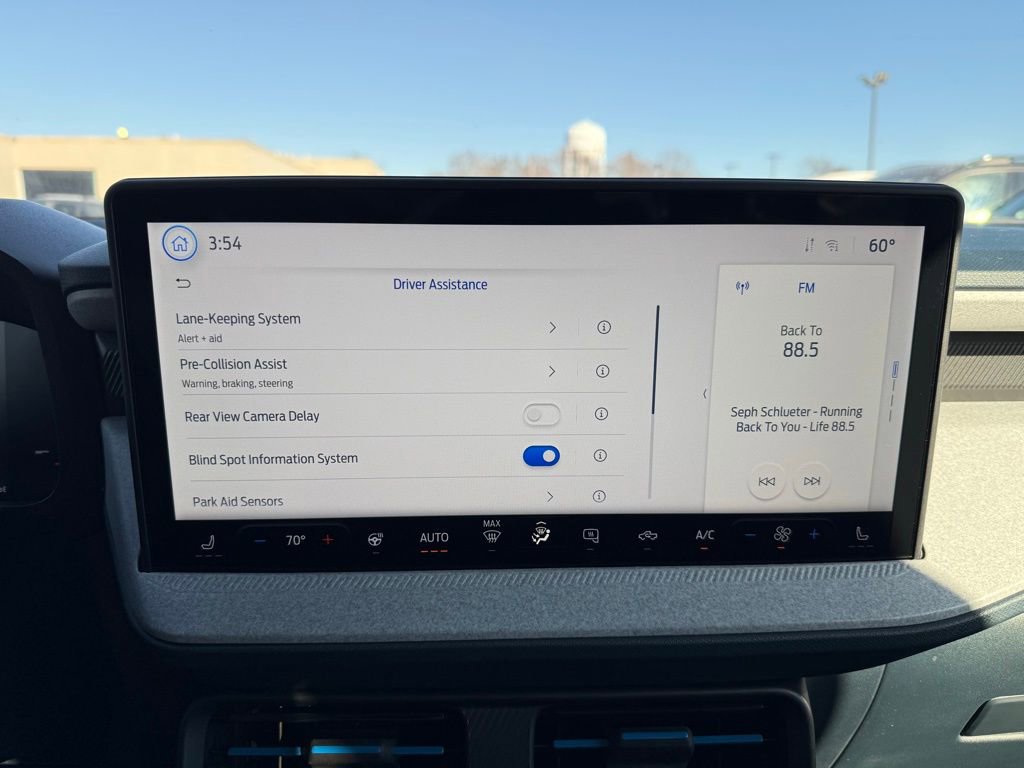 Used 2025 Ford Maverick XLT w/ XLT Luxury Package image 39