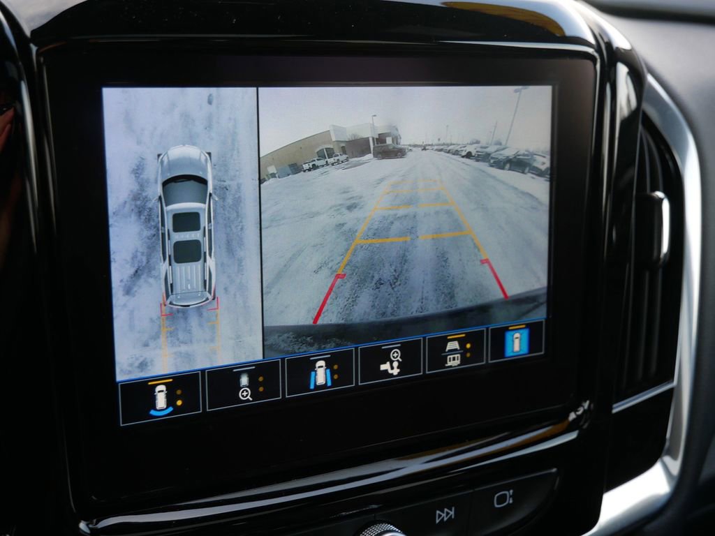 Used 2022 Chevrolet Traverse High Country image 27
