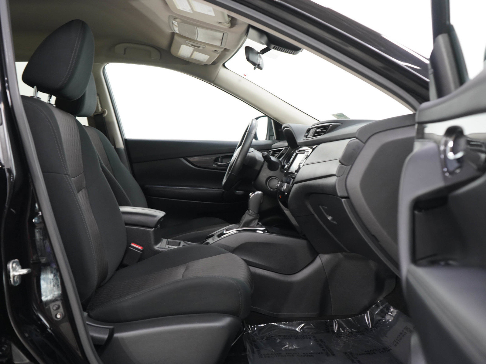 Used 2020 Nissan Rogue SV AWD/4WD image 11