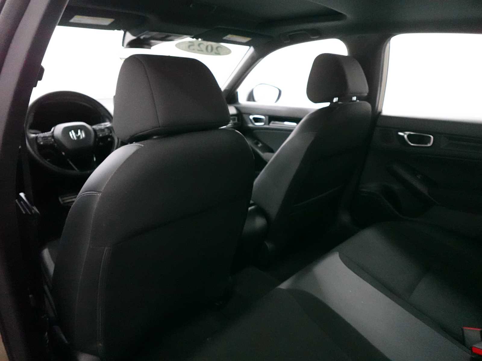 Used 2025 Honda Civic Sport image 28
