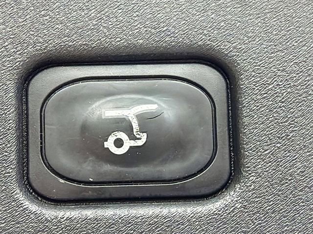 Used 2024 Lincoln Nautilus Reserve image 13