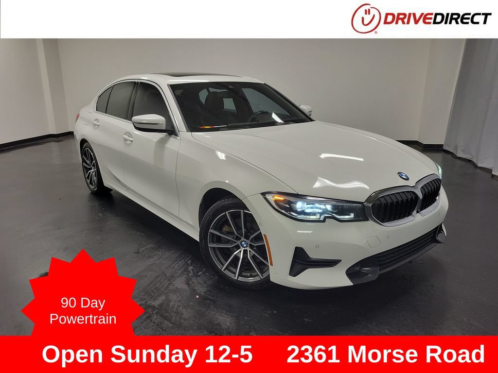 Used 2019 BMW 330i Sedan w/ Premium Package RWD image 1