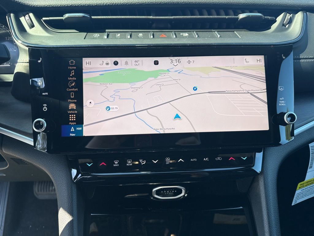 New 2026 Jeep Grand Cherokee Altitude image 13