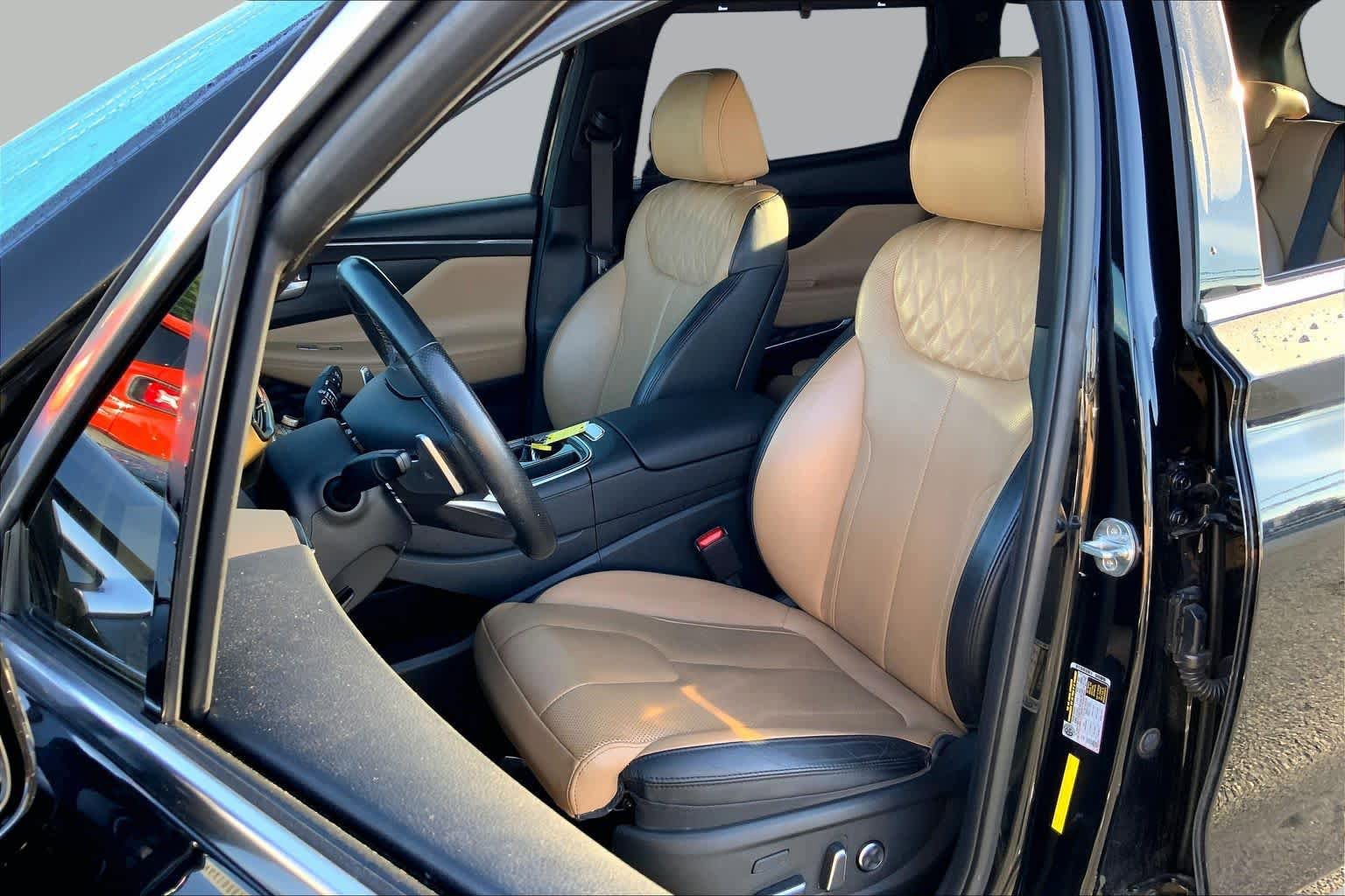 Used 2022 Hyundai Santa Fe Calligraphy w/ Cargo Package FWD image 8