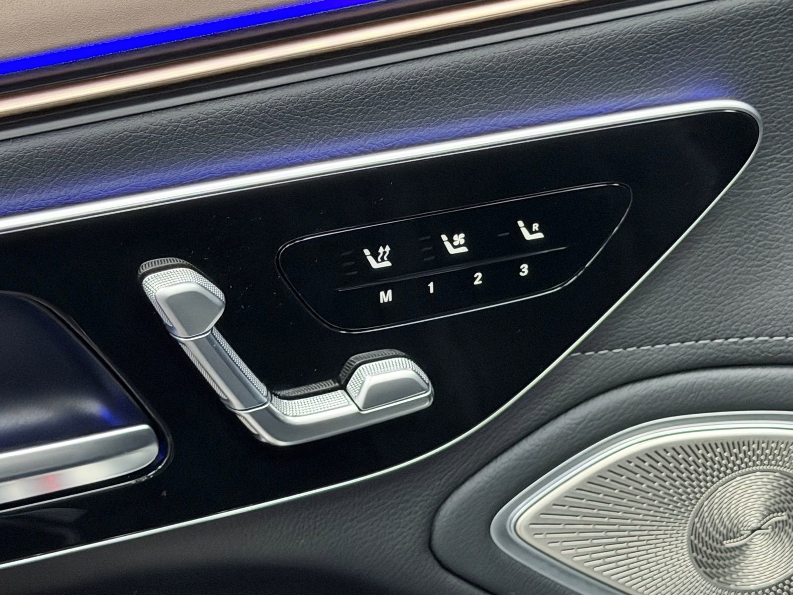 Certified 2023 Mercedes-Benz EQS 580 4MATIC Sedan image 21