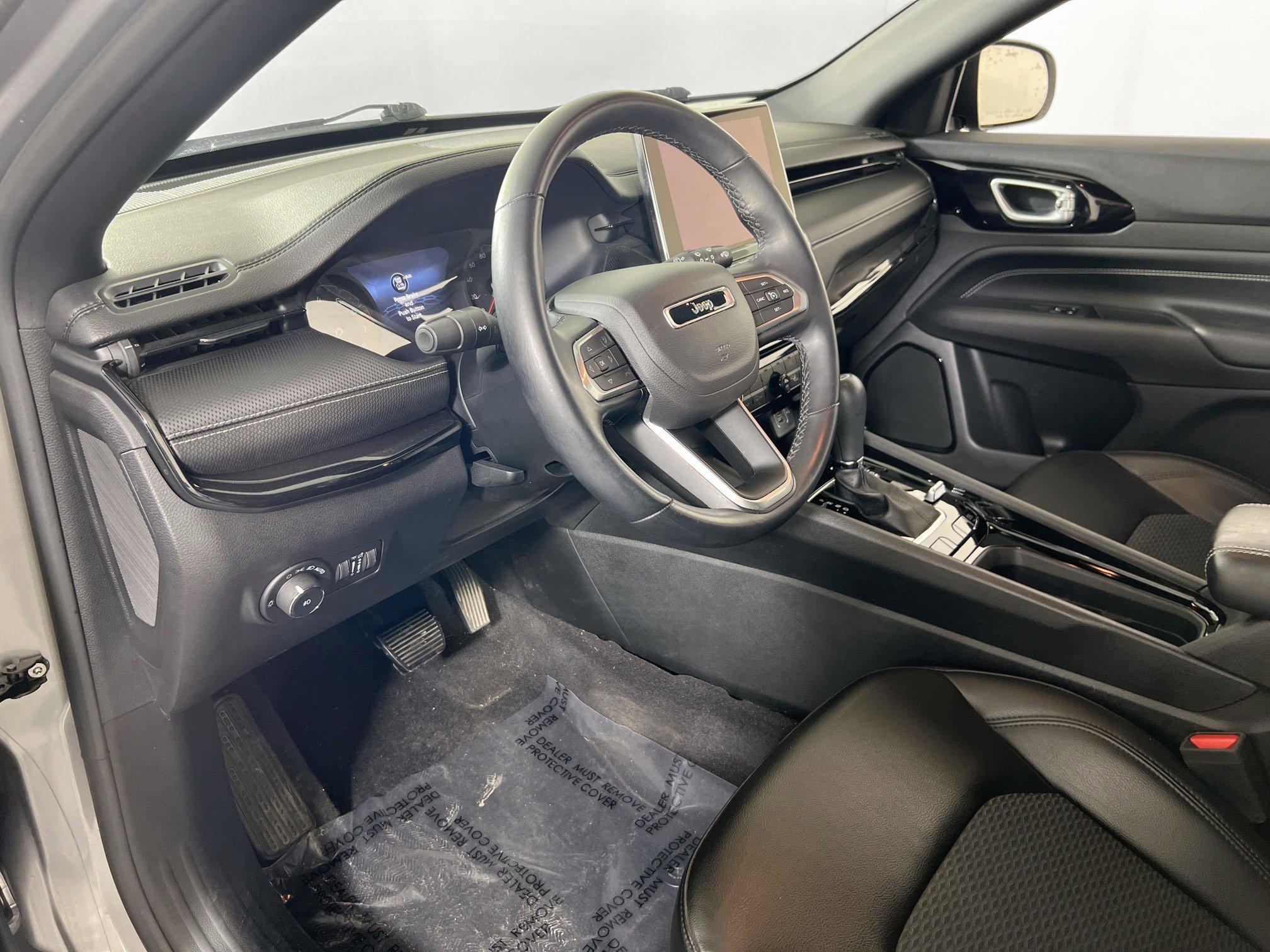 Used 2022 Jeep Compass Altitude w/ Convenience Group image 9