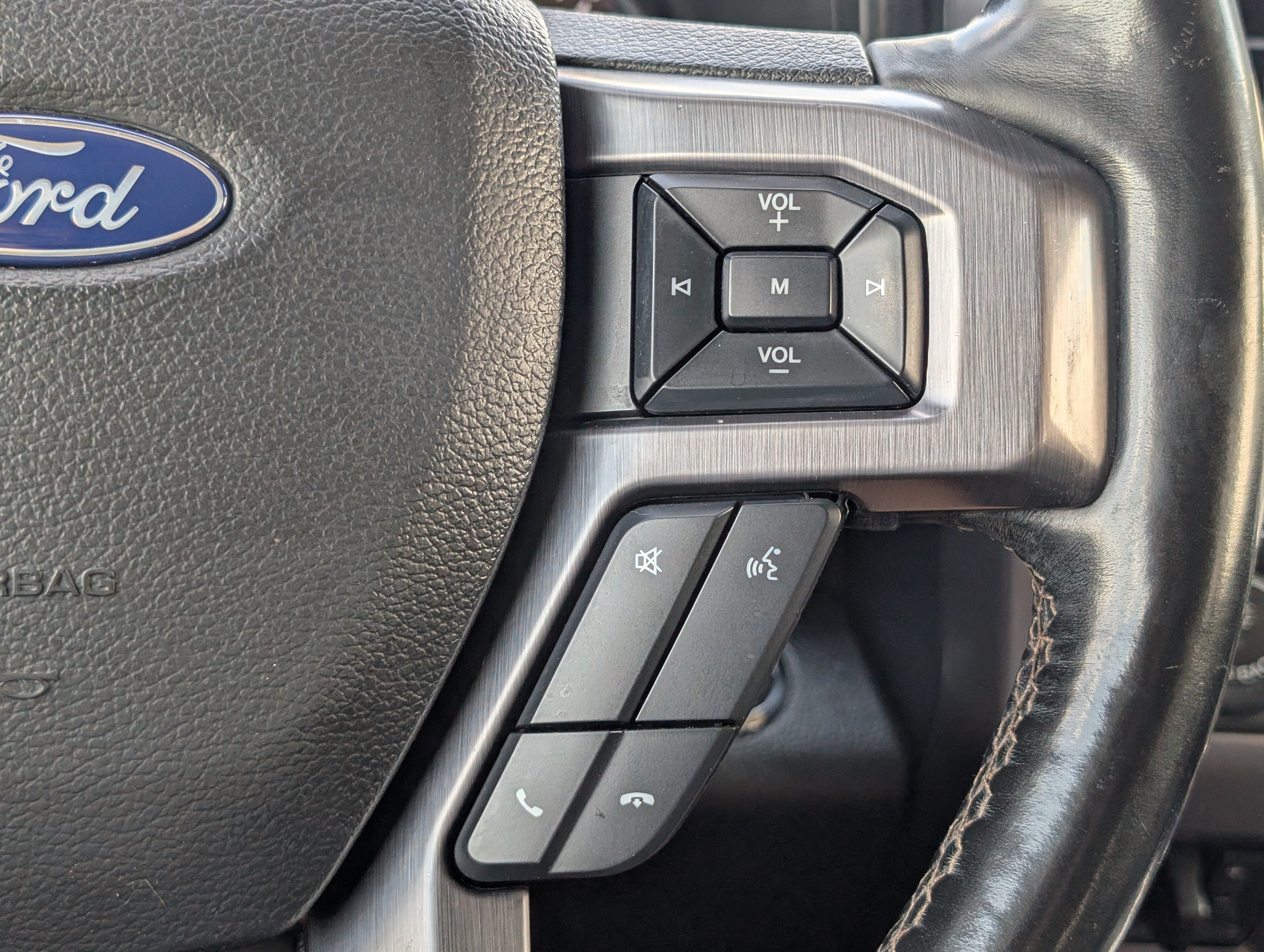 Used 2019 Ford Expedition Max Platinum AWD/4WD image 16
